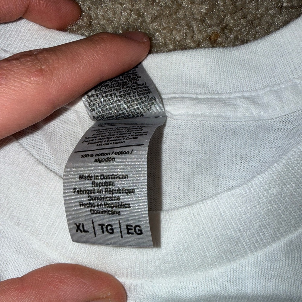 XL Coca Cola shirt - Picture 4 of 5